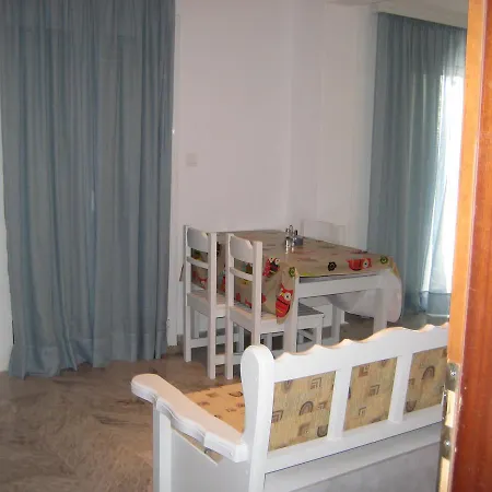 Apartahotel Varmy 2*