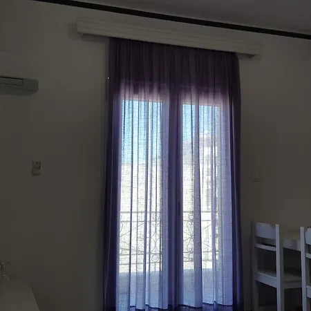 Apartahotel Varmy 2*